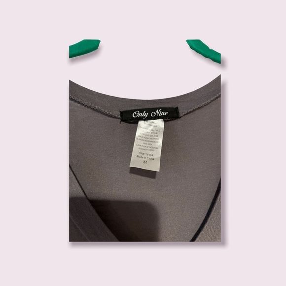 Sparkly‎ Grey Tunic - Picture 2 of 2